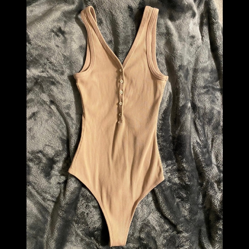 Blush Pink Abercrombie & Fitch Ribbed Henley Tank Top Bodysuit